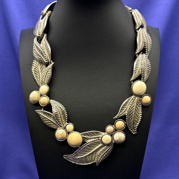 VTG Carol Dauplaise Pewter Leaf Motif & Stone Choker Necklace - Picture 1 of 11